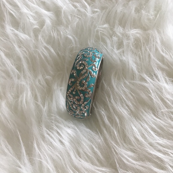 ‘Wendy’ Beautiful enameled bangle - Picture 3 of 7